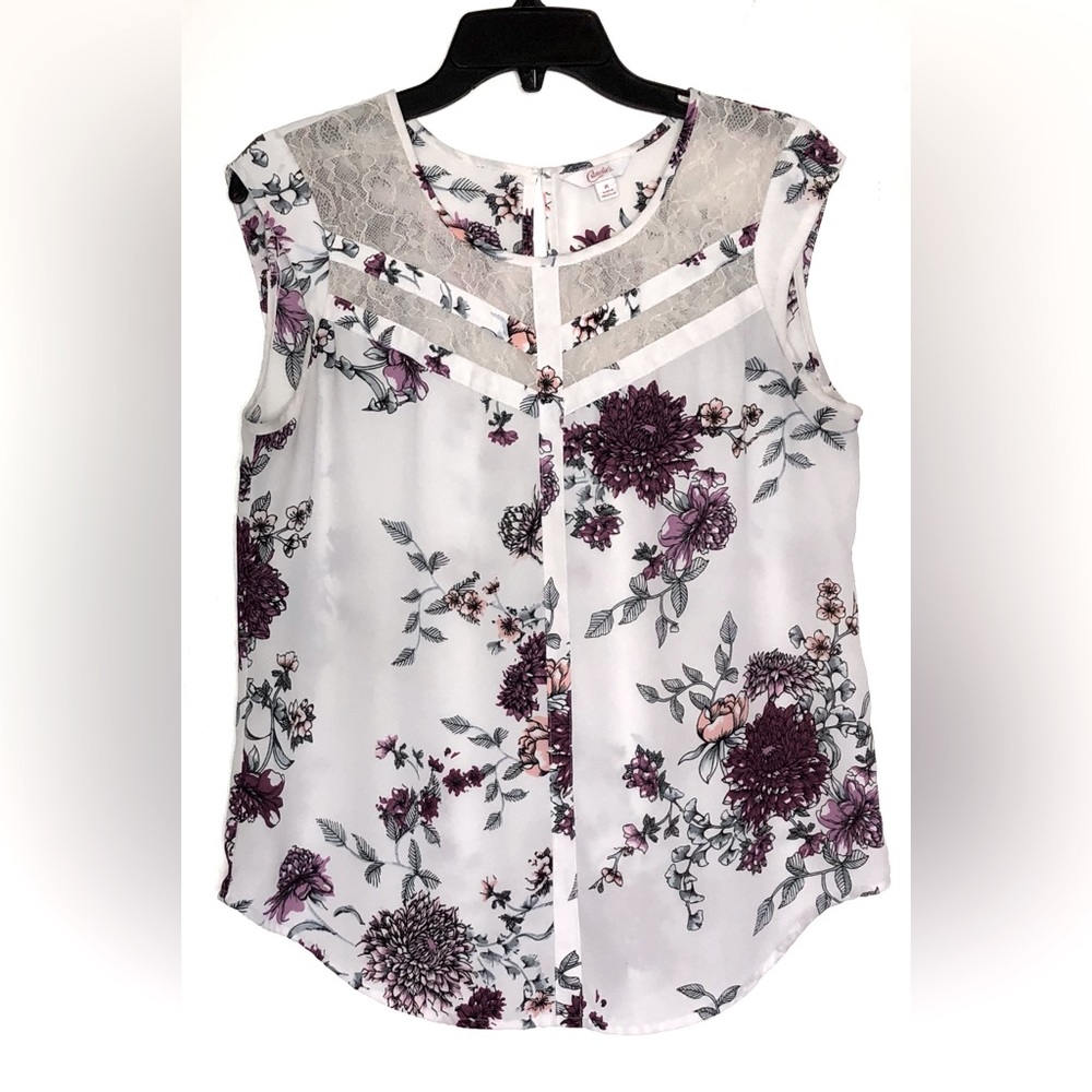 Floral Sleeveless Blouse